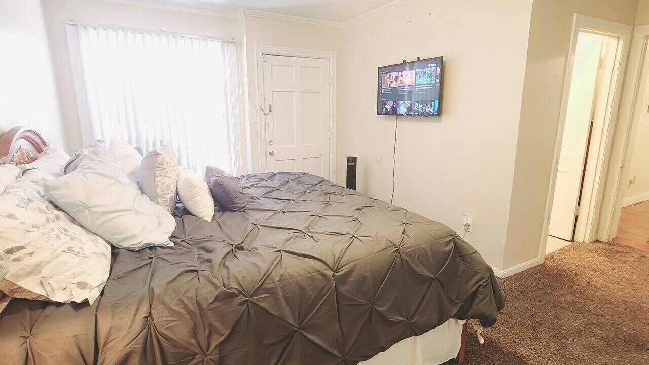 Photo of Bedroom in Pine Bluff