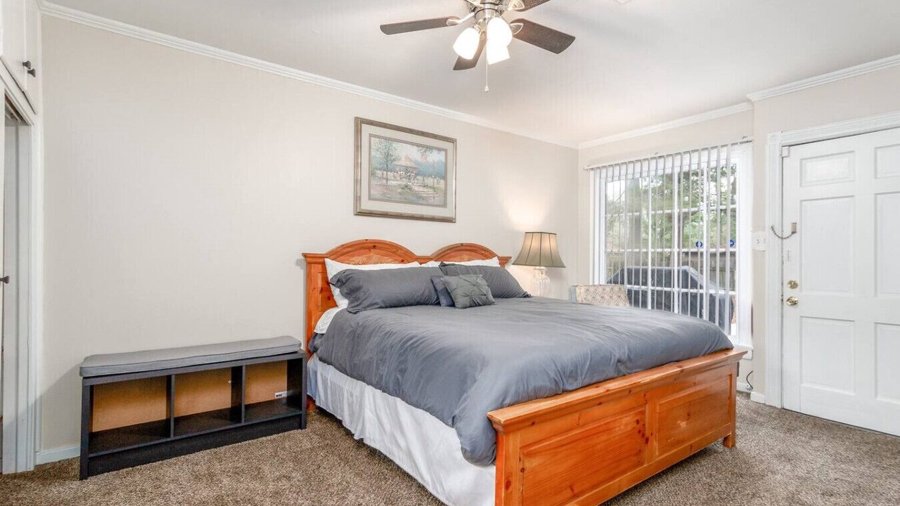 Photo of Bedroom in Pine Bluff