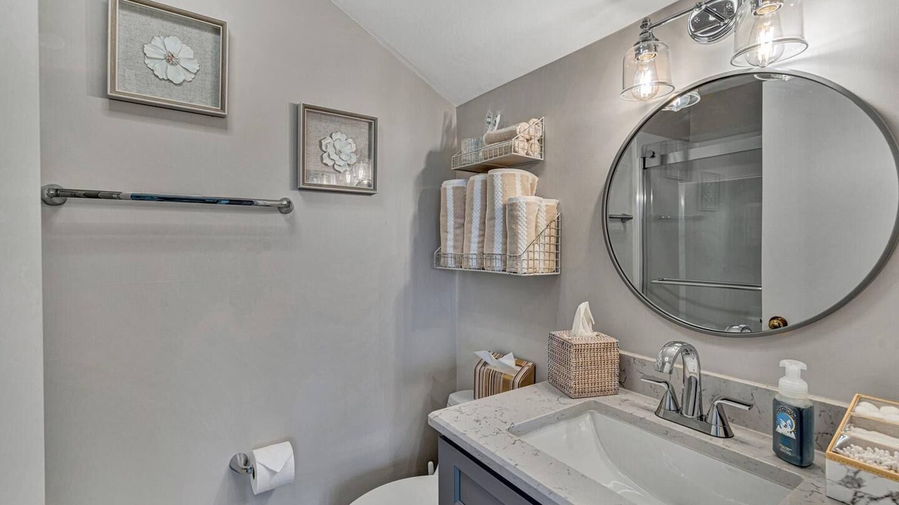 Photo of Bathroom in North Shore