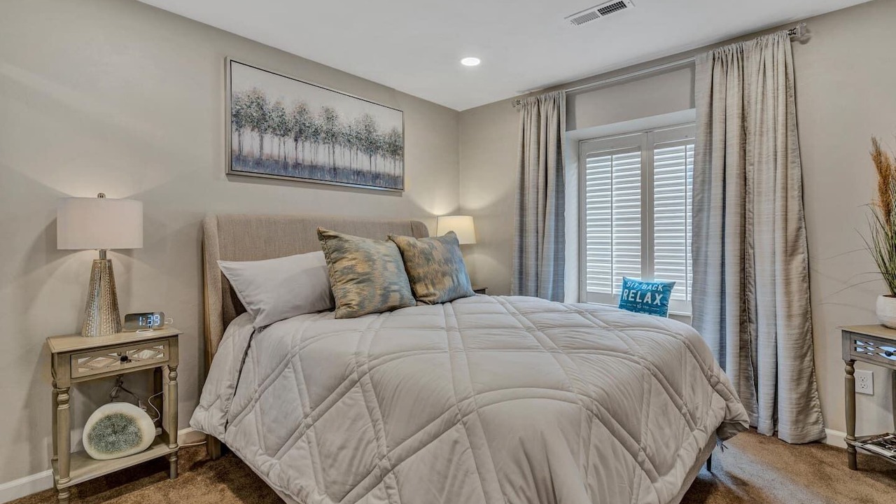 Photo of Bedroom in North Shore