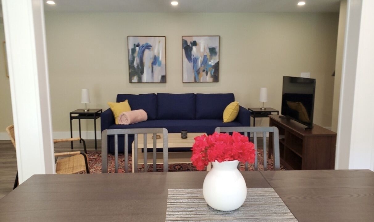 Photo of Livingroom in Lenox