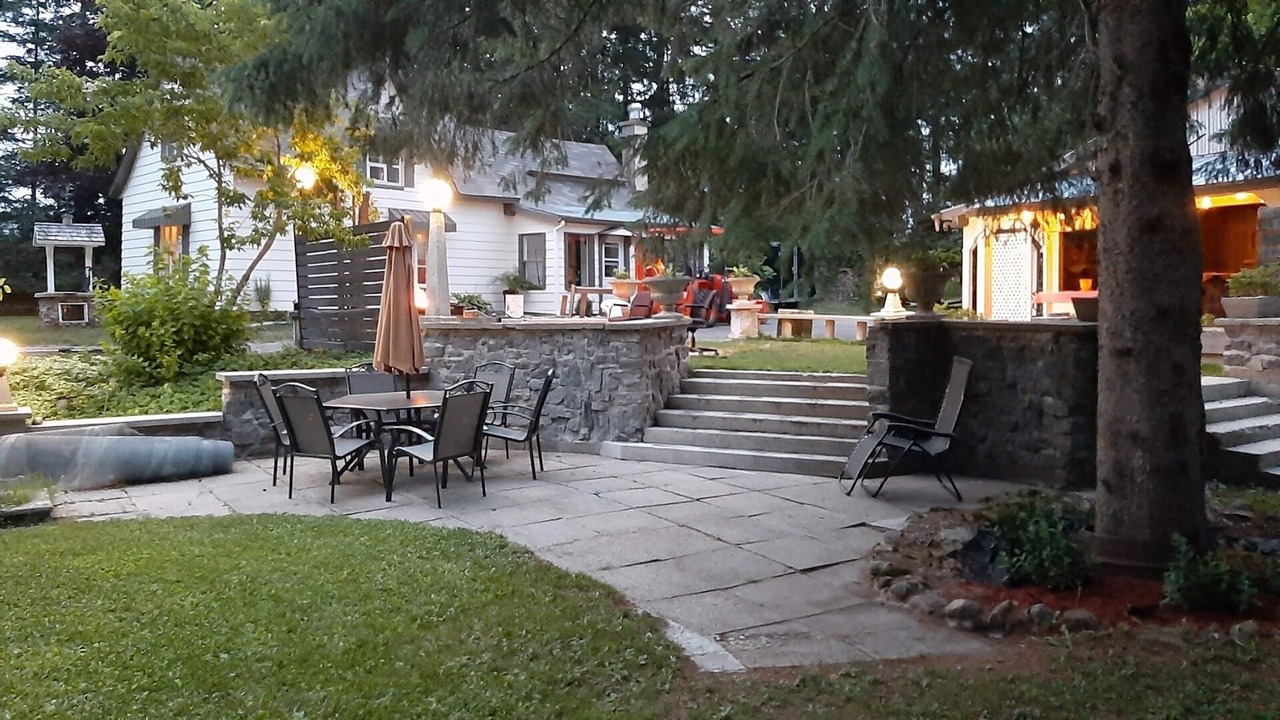 Photo of Outdoor in Saint-Etienne-de-Lauzon