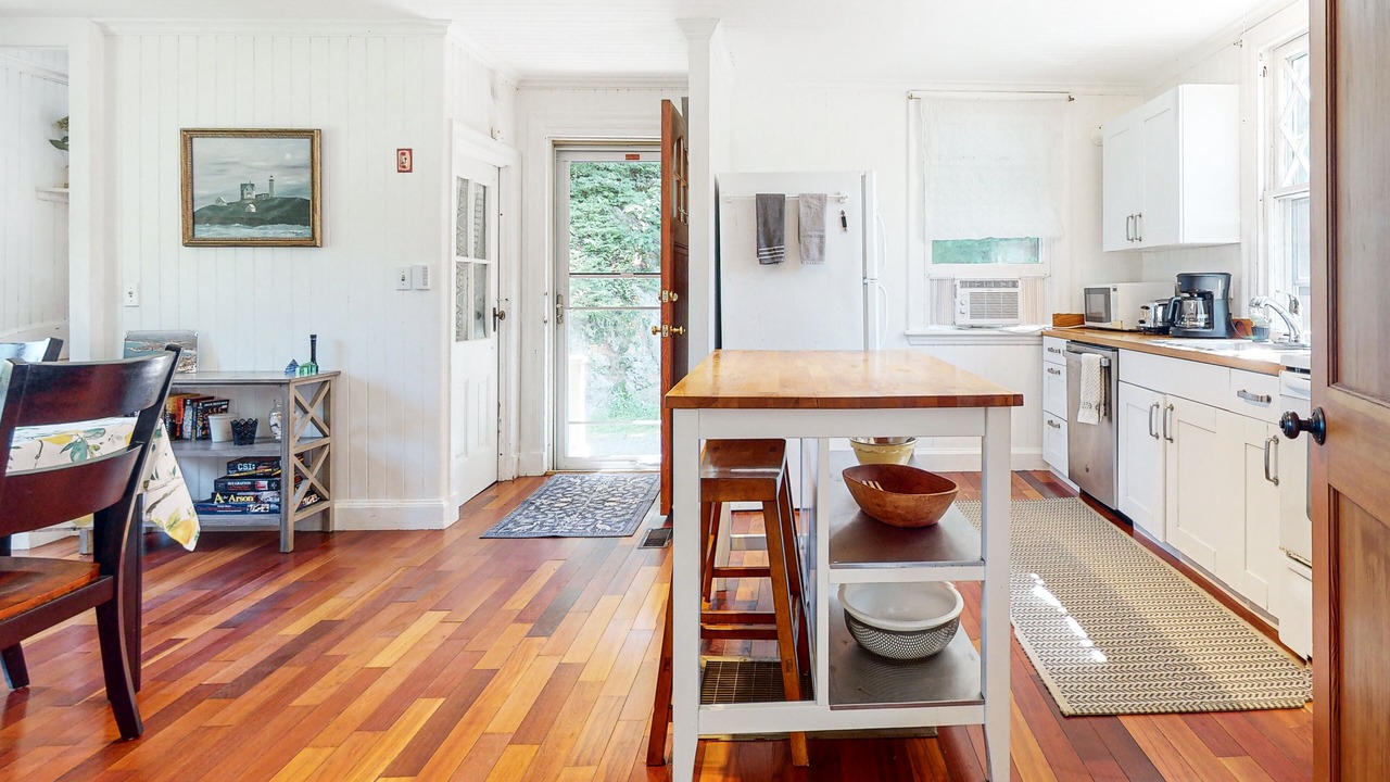 Photo of Kitchen in Manchester-by-the-Sea