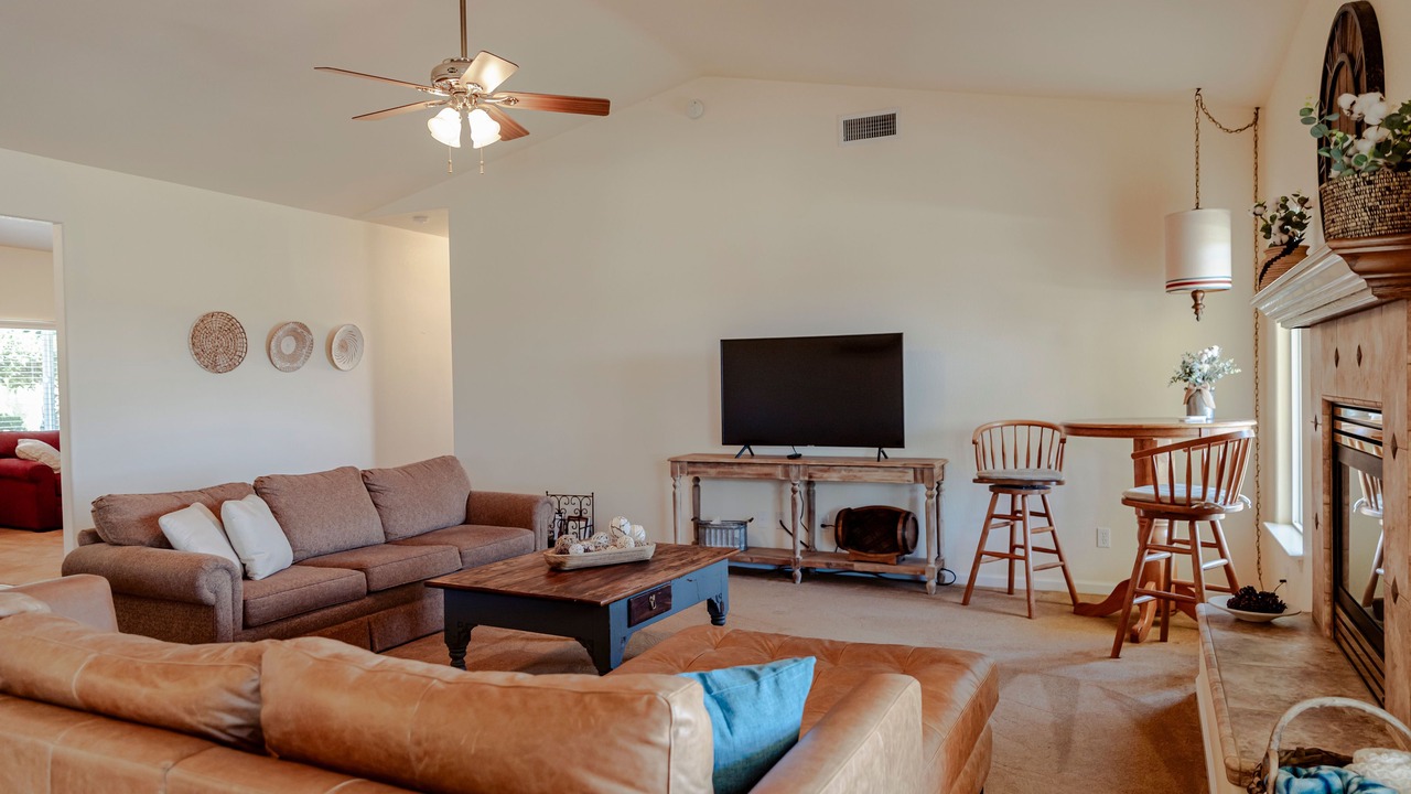 Photo of Livingroom in Paso Robles