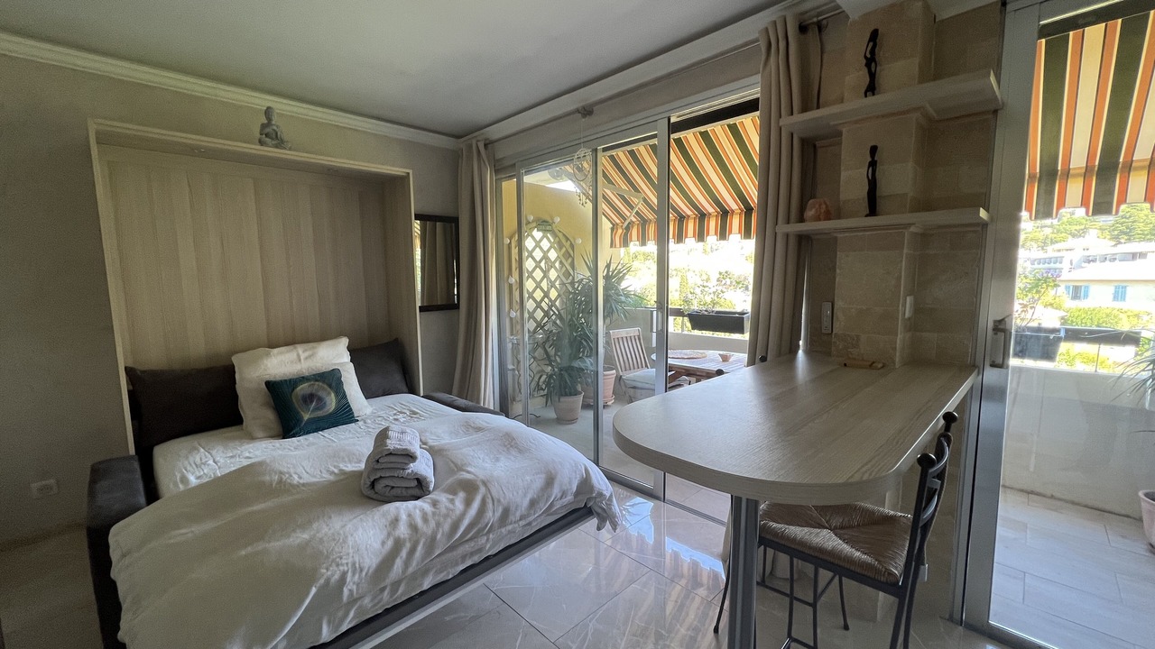 Photo of Bedroom in Le Cannet