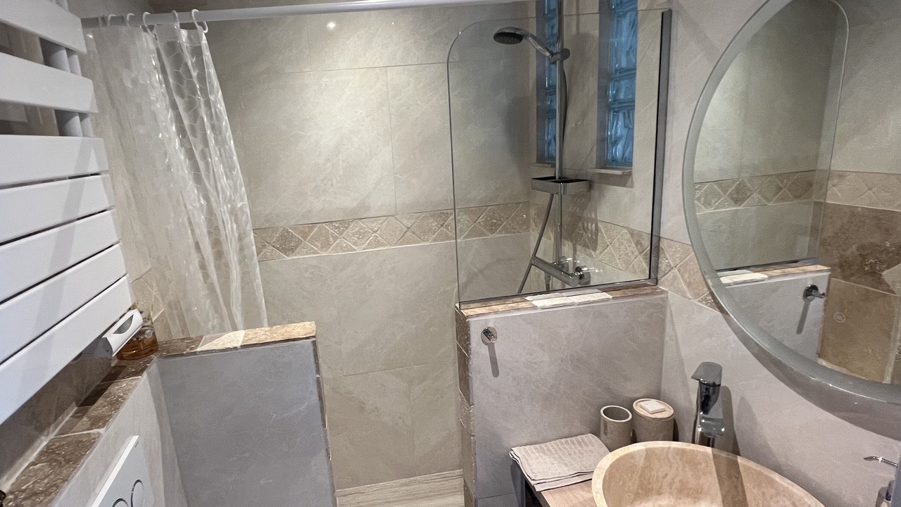 Photo of Bathroom in Le Cannet