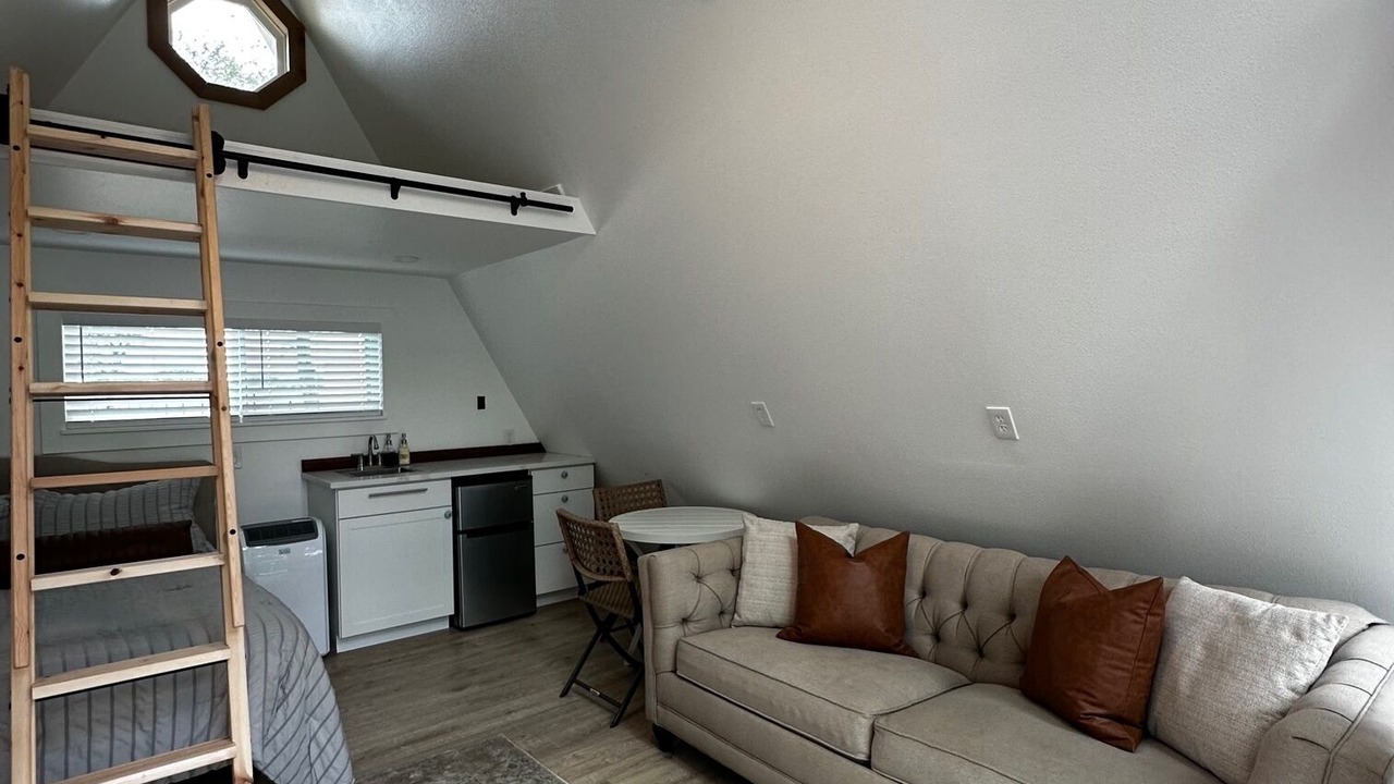 Photo of Livingroom in Lockhart