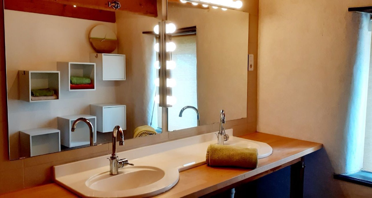 Photo of Bathroom in Santec