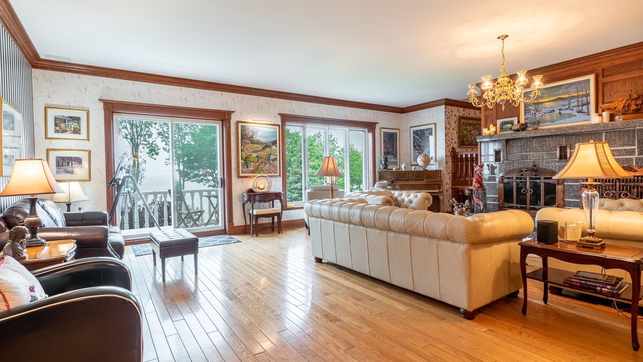 Photo of Livingroom in Berthier-sur-Mer