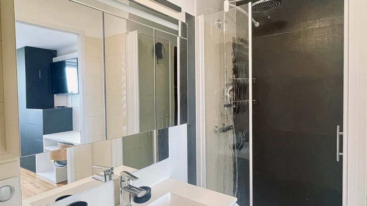 Photo of Bathroom in Caux