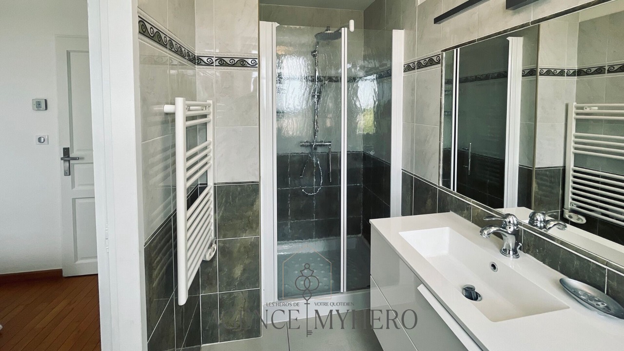 Photo of Bathroom in Caux