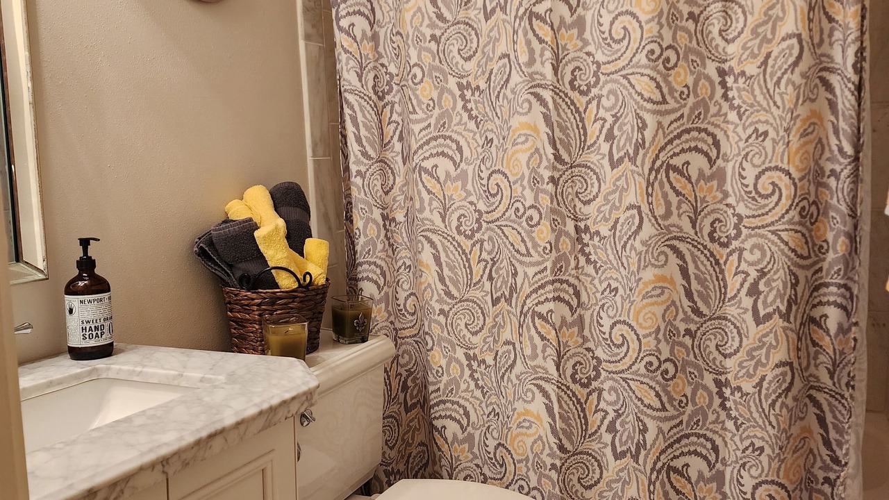 Photo of Bathroom in French Quarter