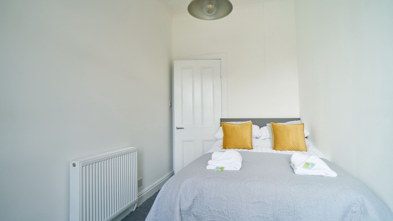 Photo of Others in Dumbarton