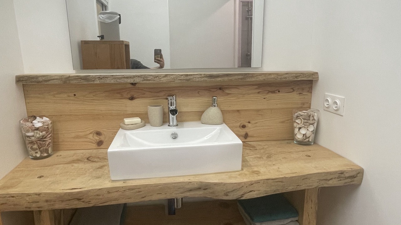 Photo of Bathroom in Gujan-Mestras