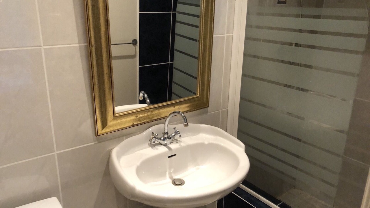 Photo of Bathroom in Monflanquin