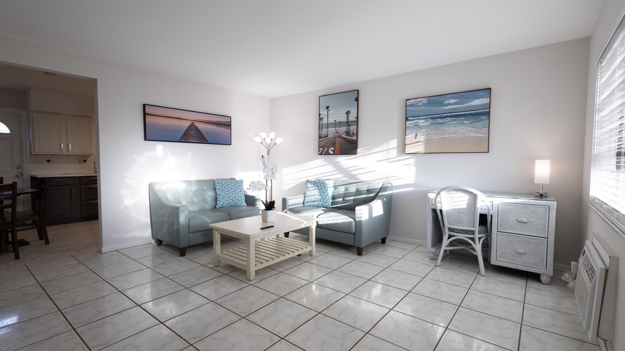 Photo of Livingroom in Lantana