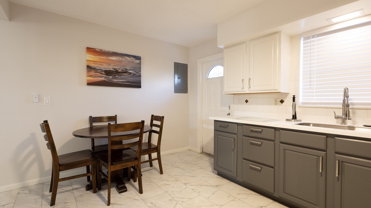 Photo of Kitchen in Lantana