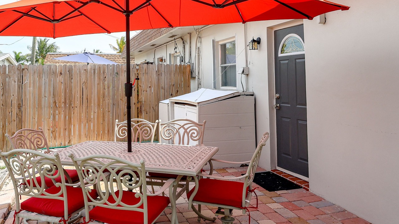 Photo of Outdoor in Lantana