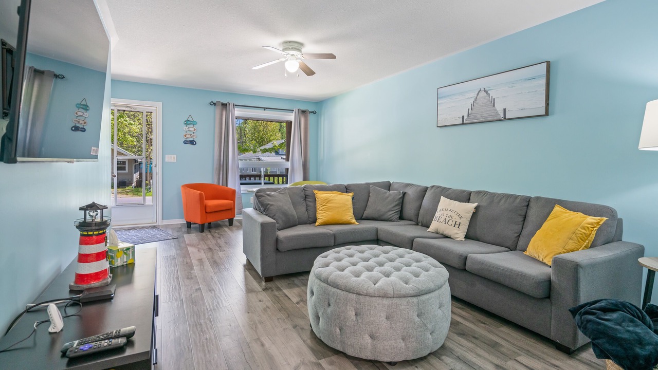 Photo of Livingroom in Crystal Beach