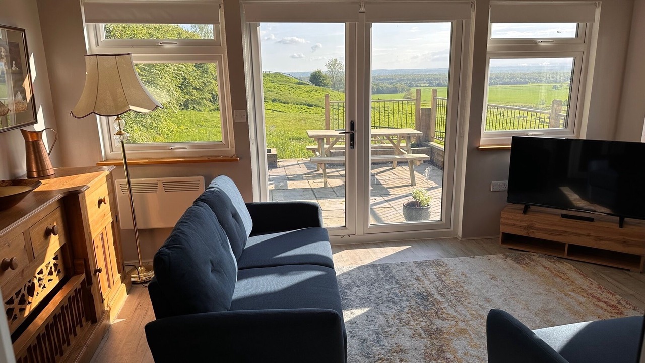 Photo of Livingroom in Ashford