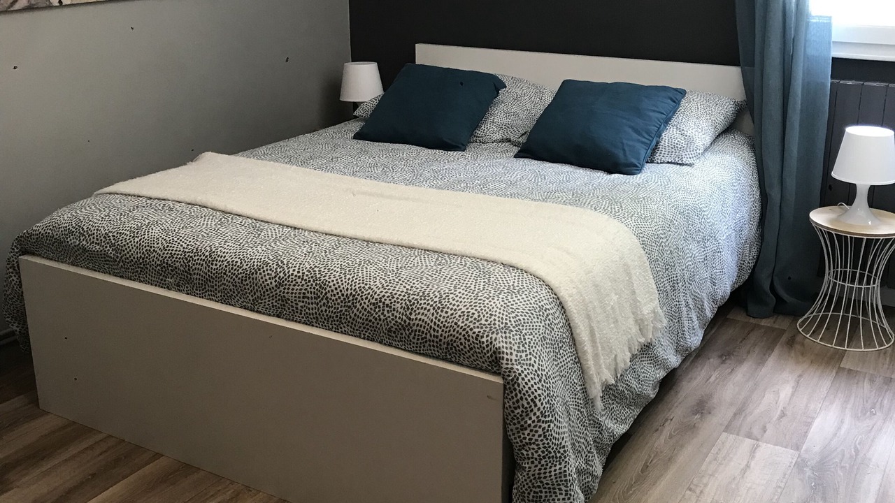 Photo of Bedroom in Saint-Victor-des-Oules