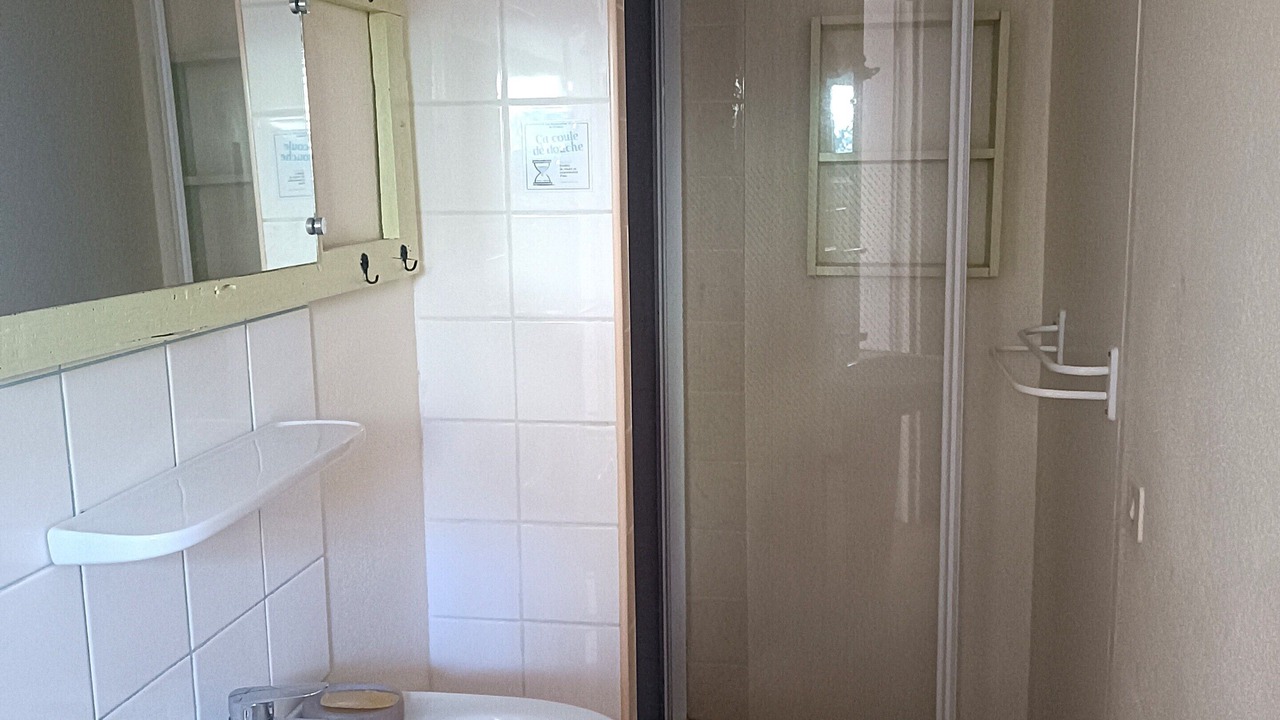 Photo of Bathroom in Gravieres