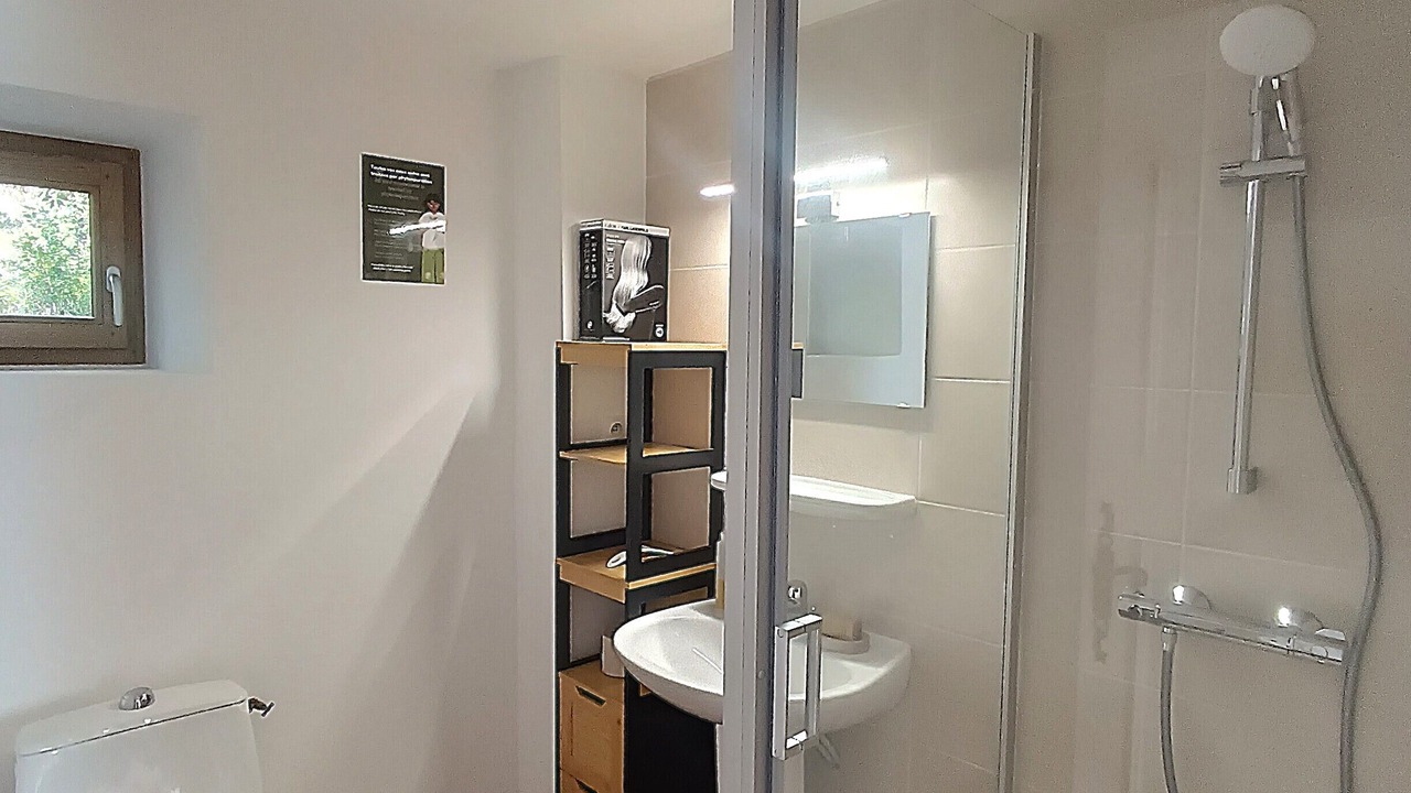 Photo of Bathroom in Gravieres