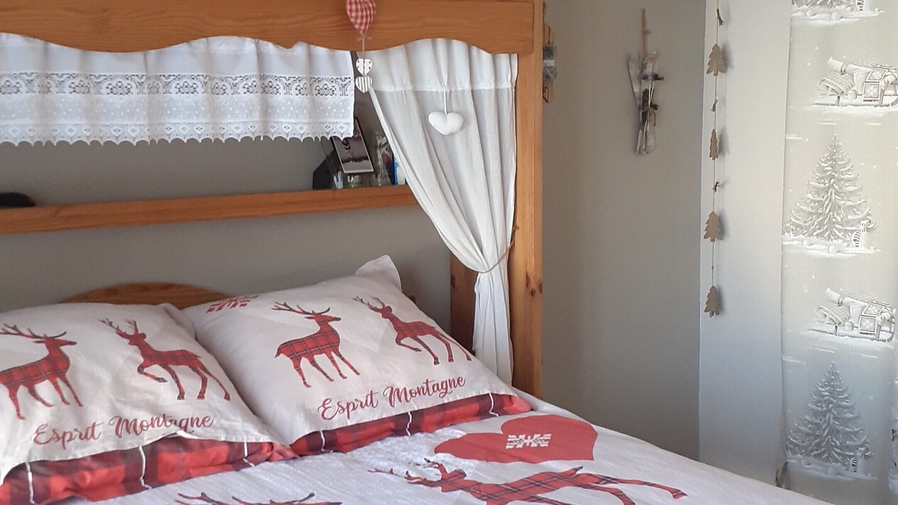 Photo of Bedroom in Montbazin