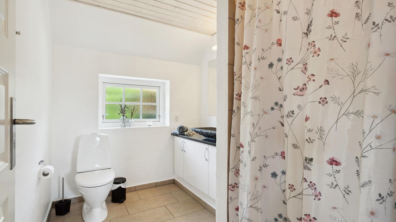 Photo of Bathroom in Øhuse