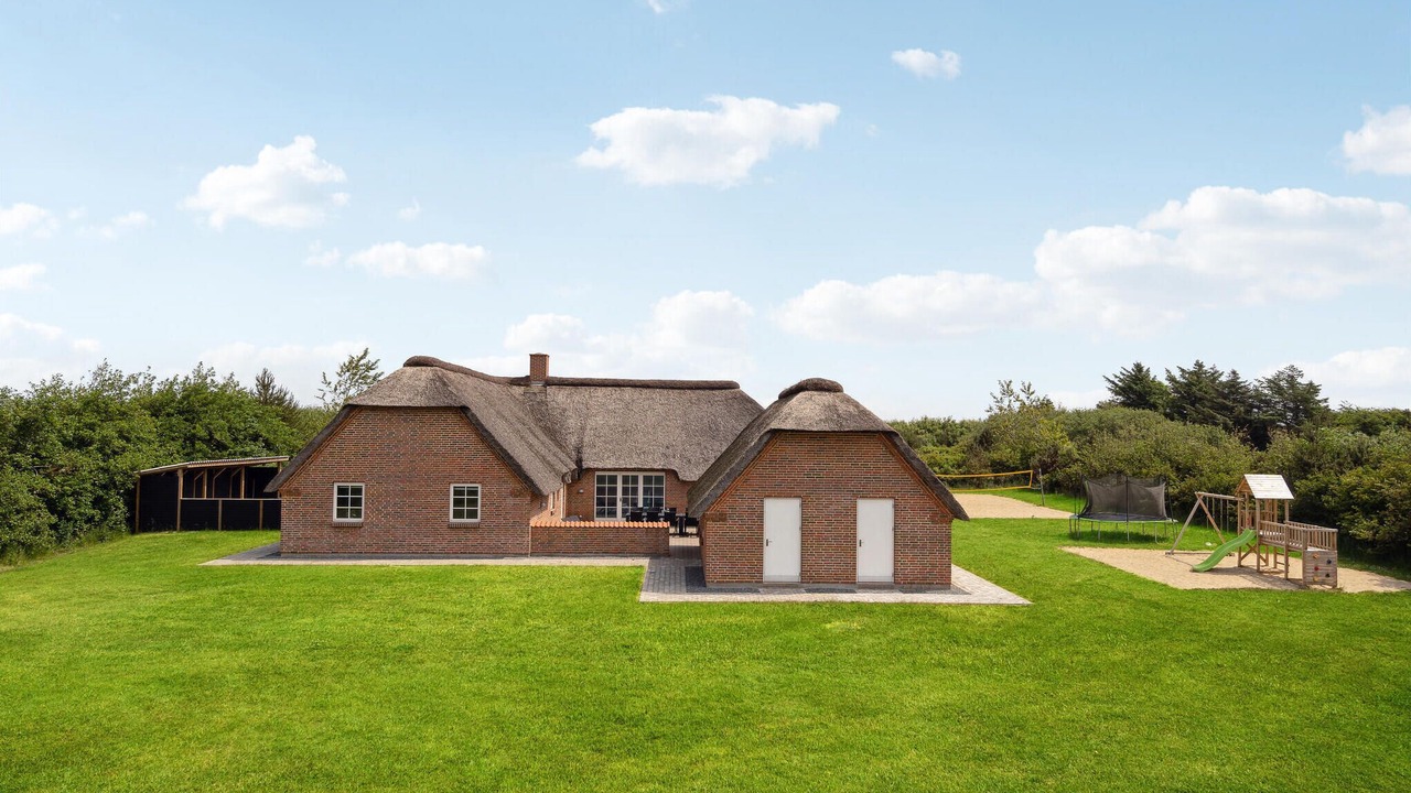 Photo of Others in Øhuse