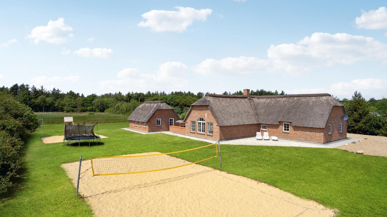 Photo of Others in Øhuse