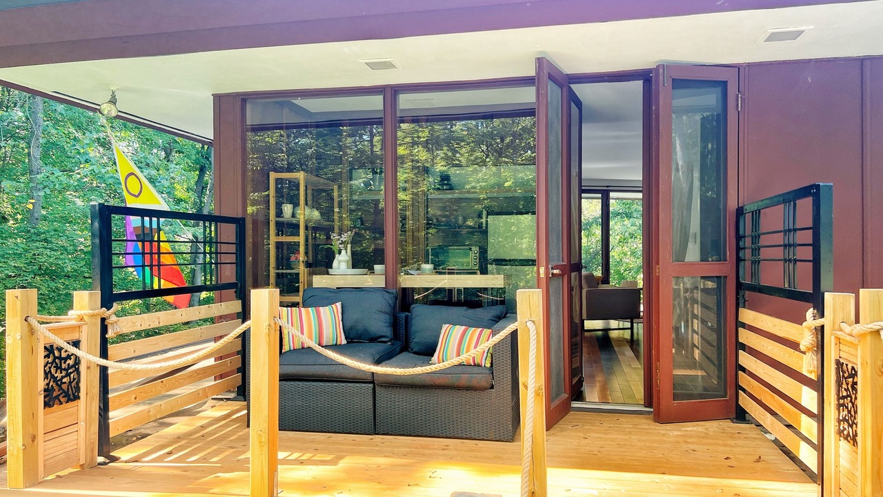 Photo of Patio Balcony in North Dumfries