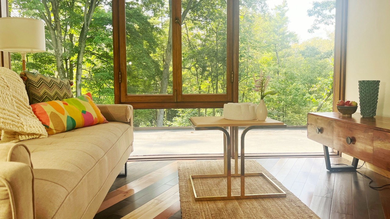 Photo of Livingroom in North Dumfries