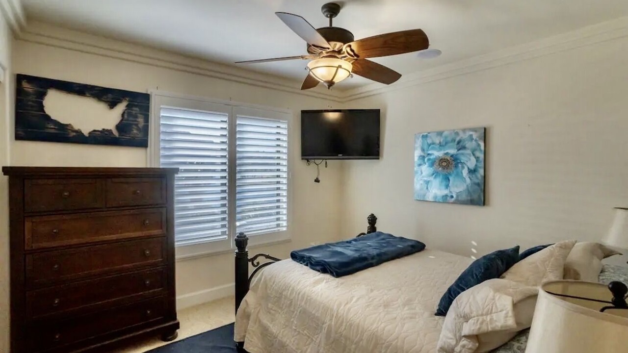 Photo of Bedroom in Parker Strip