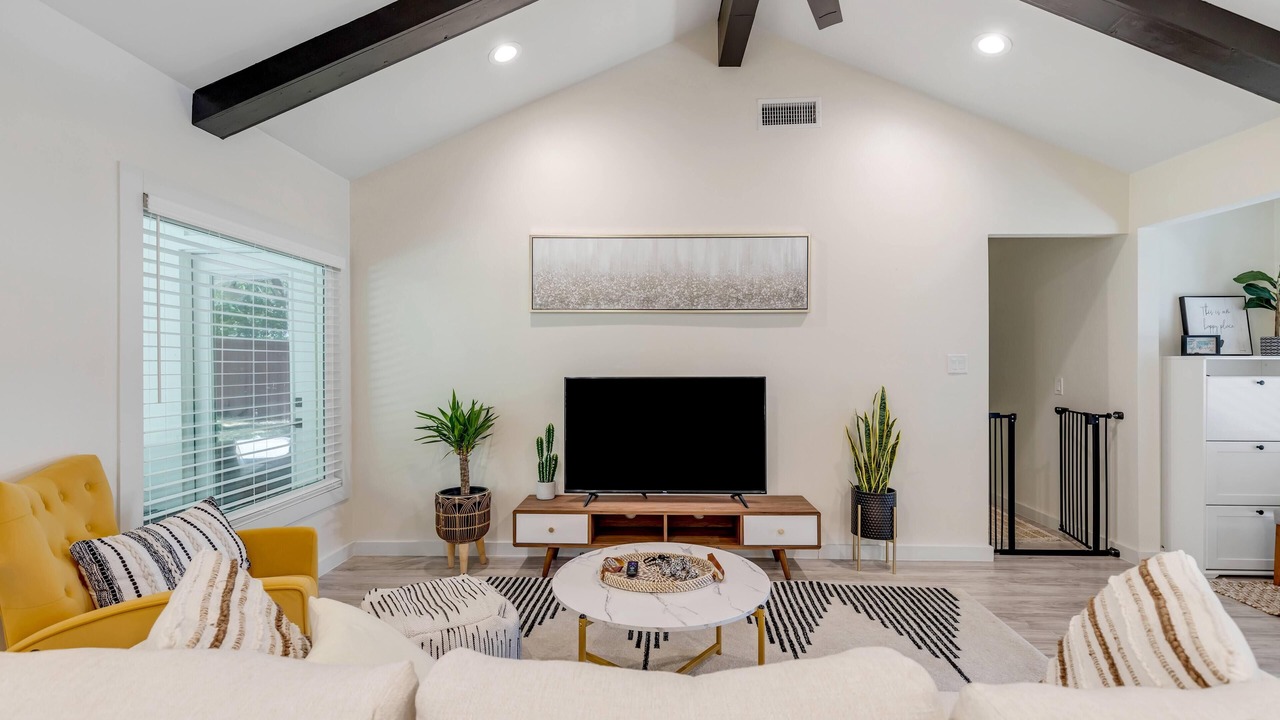 Photo of Livingroom in Austin