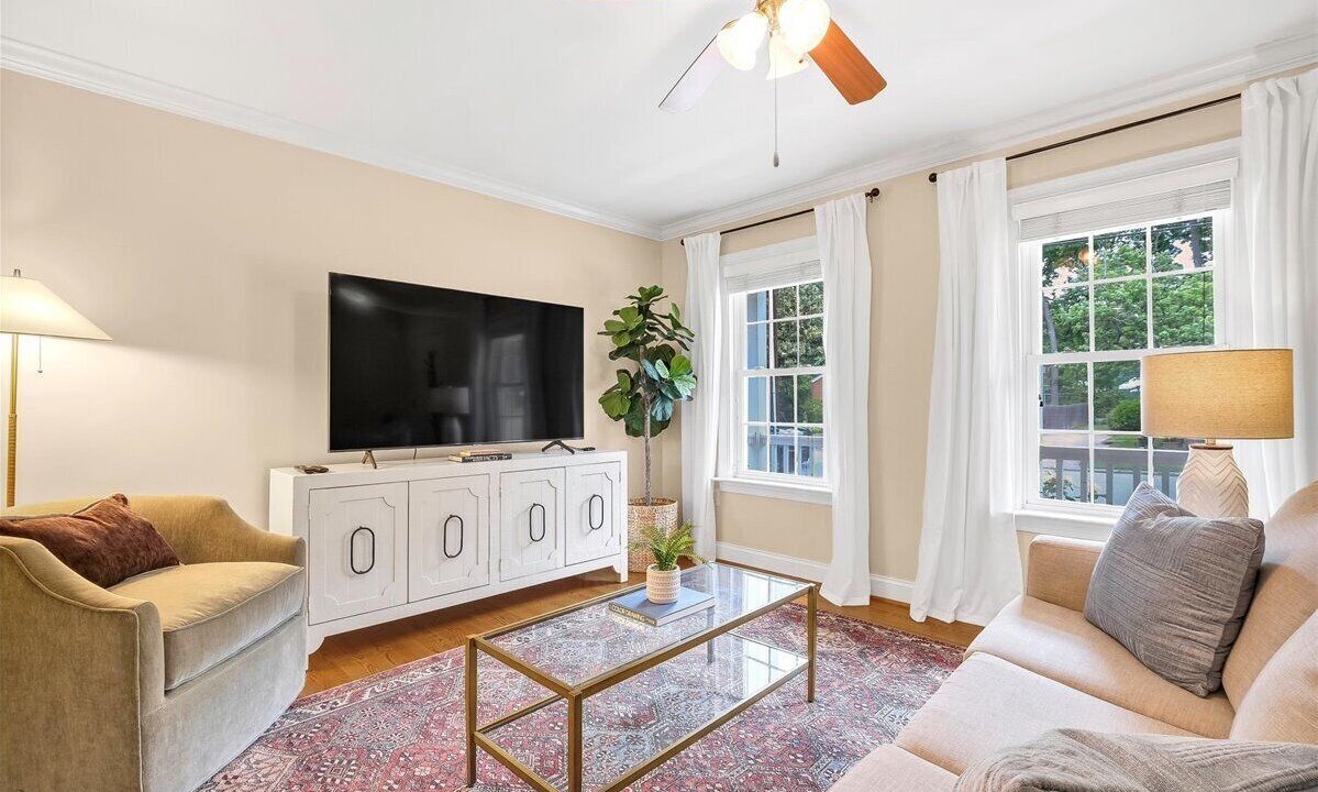 Photo of Livingroom in Greensboro