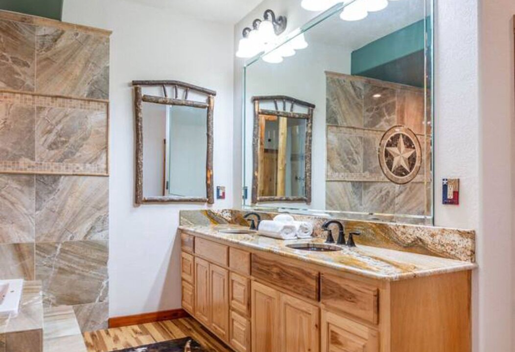 Photo of Bathroom in Winnie