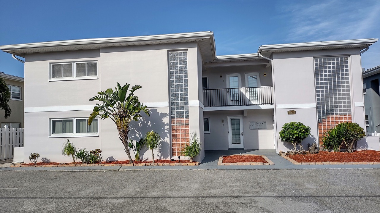 Photo of Outdoor in Capri Isle