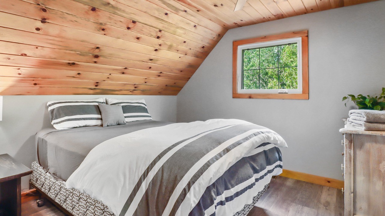 Photo of Bedroom in Ramara