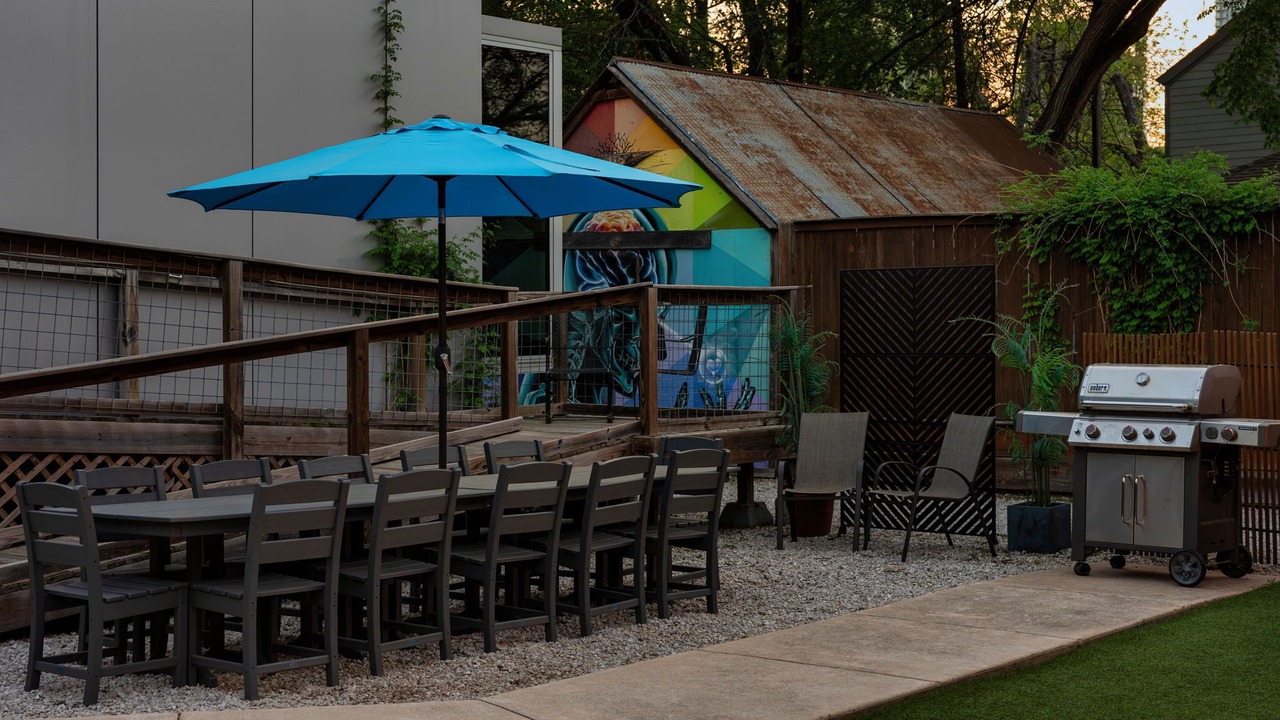 Photo of Outdoor in East Cesar Chavez
