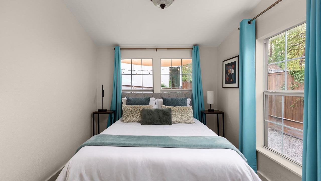 Photo of Bedroom in East Cesar Chavez