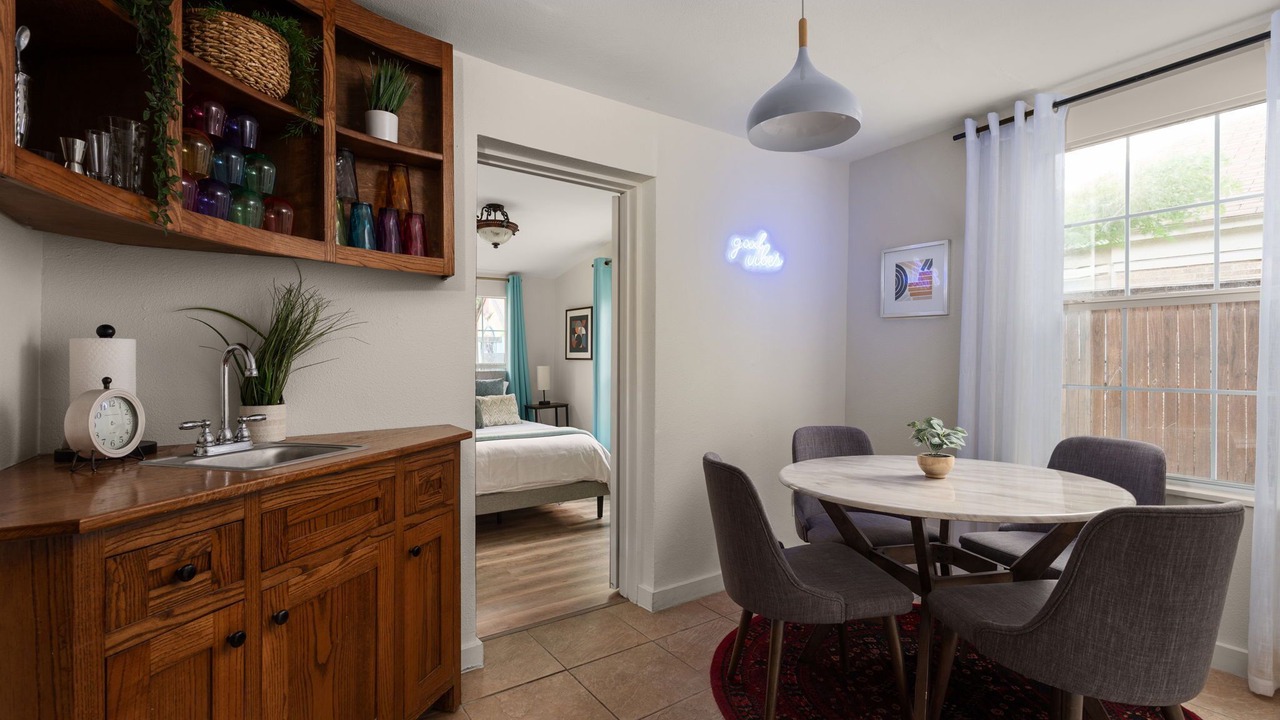 Photo of Bedroom in East Cesar Chavez