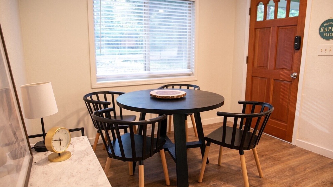 Photo of Others in Grants Pass