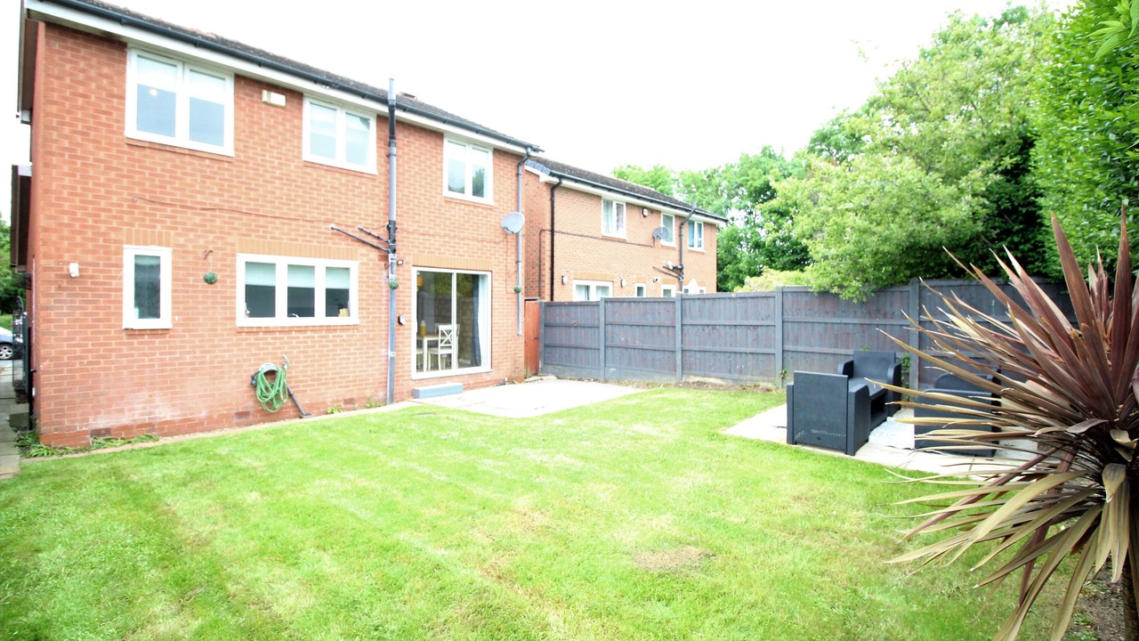 Photo of Others in Warmsworth