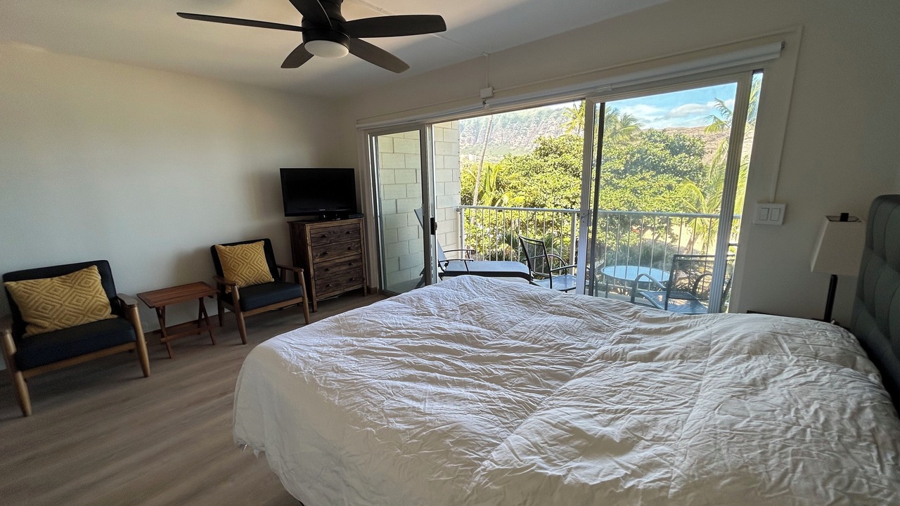 Photo of Bedroom in Makaha
