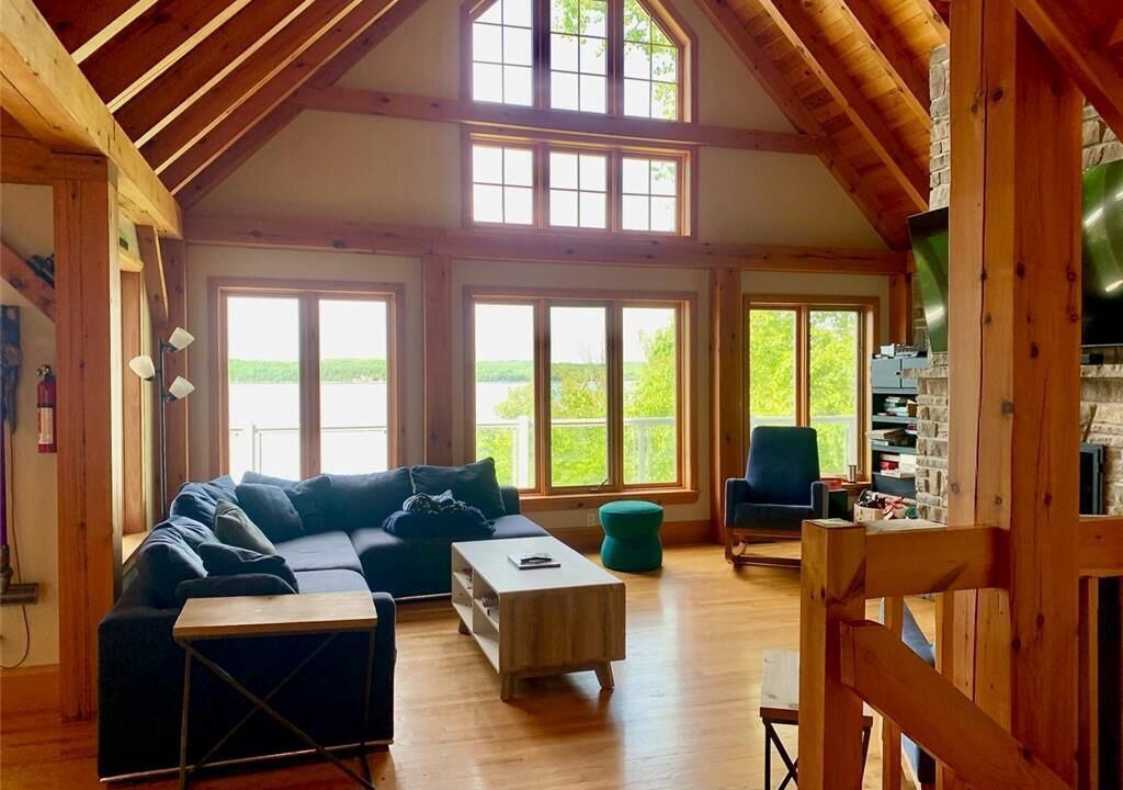 Photo of Livingroom in Big Bay