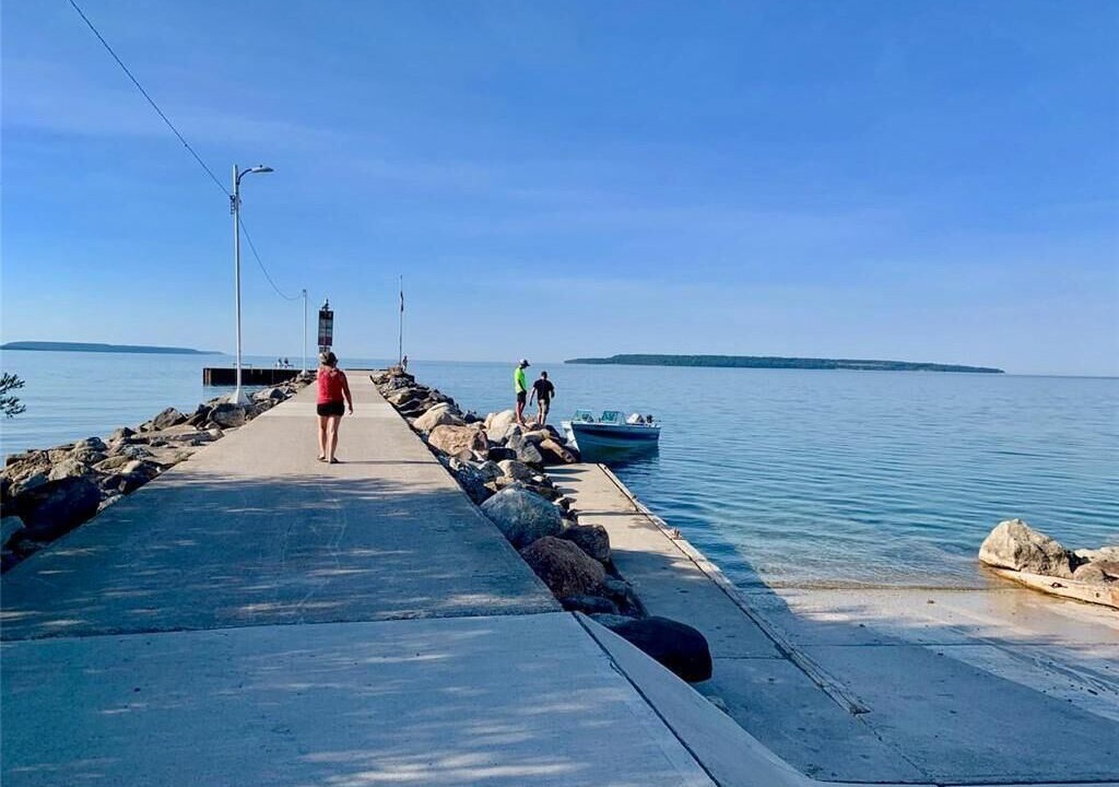 Photo of Outdoor in Big Bay