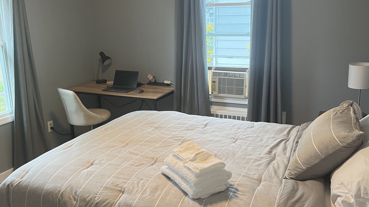 Photo of Bedroom in Schenectady