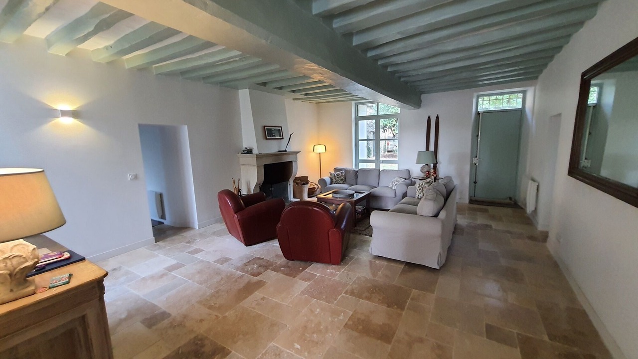 Photo of Livingroom in Richarville