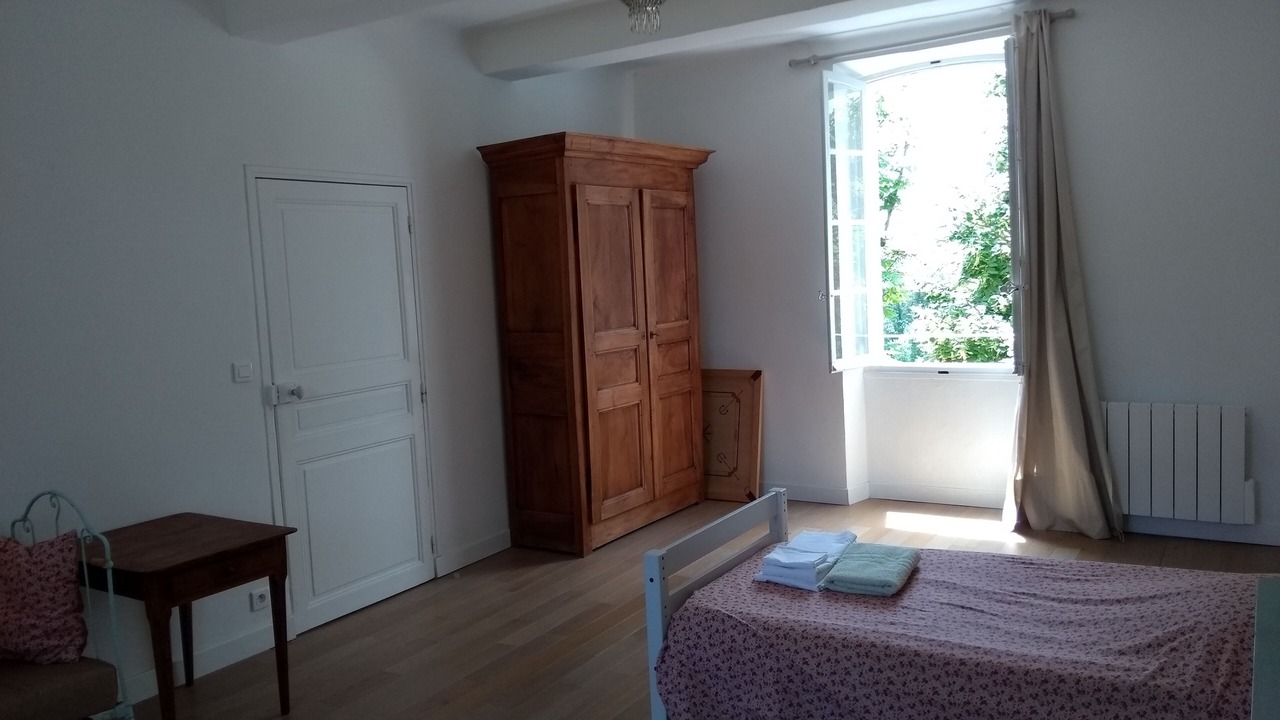 Photo of Bedroom in Reillanne